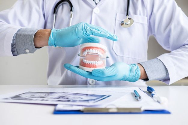 Uma Visão Jurídica das Responsabilidades dos profissionais dentistas
