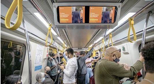 JCDecaux fecha parceria com o Kwai para produção de conteúdo para a Linha 4-Amarela da ViaQuatro de metrô