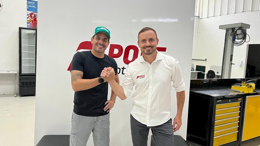 Grupo Açotubo renova patrocínio com o piloto Julio Campos pelo quarto ano consecutivo