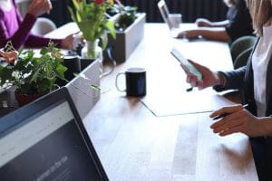 A importância do regimento interno personalizado para empresas